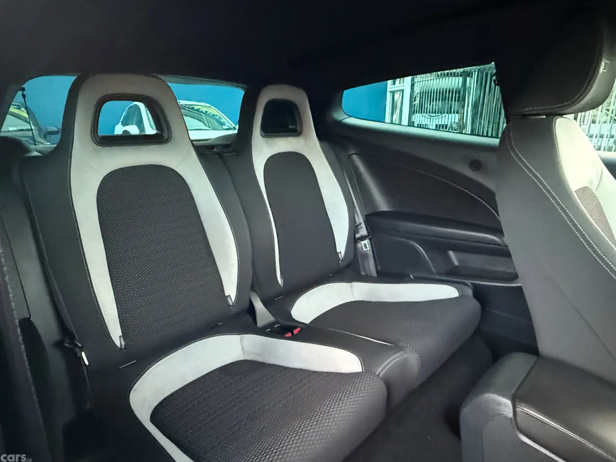 Volkswagen Scirocco Hatchback, Petrol, 2013, White