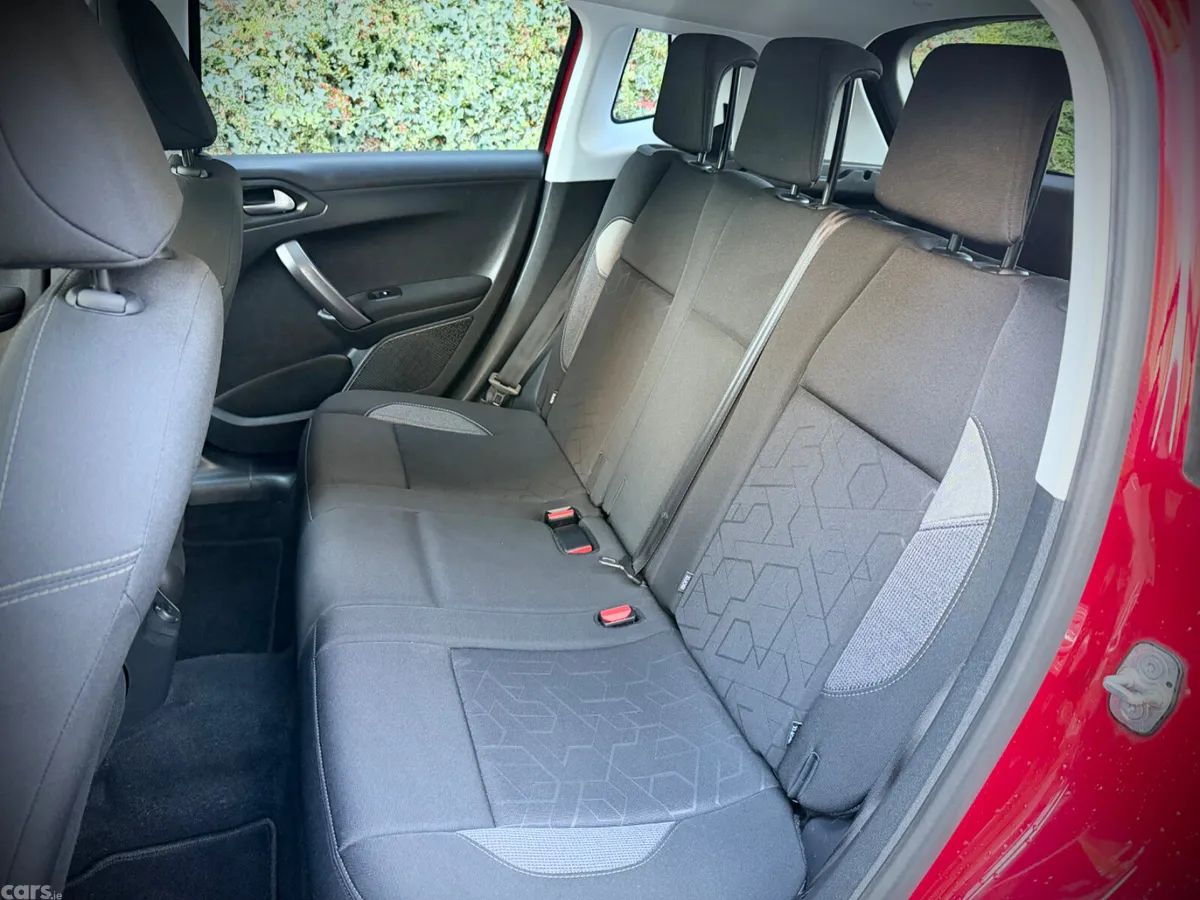 Peugeot 2008 Estate, Petrol, 2019, Red