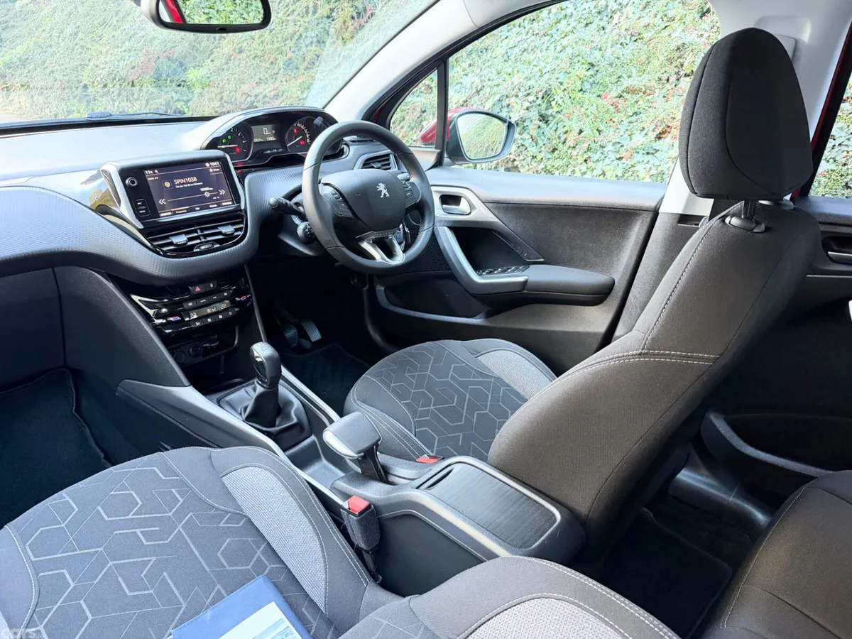 Peugeot 2008 Estate, Petrol, 2019, Red