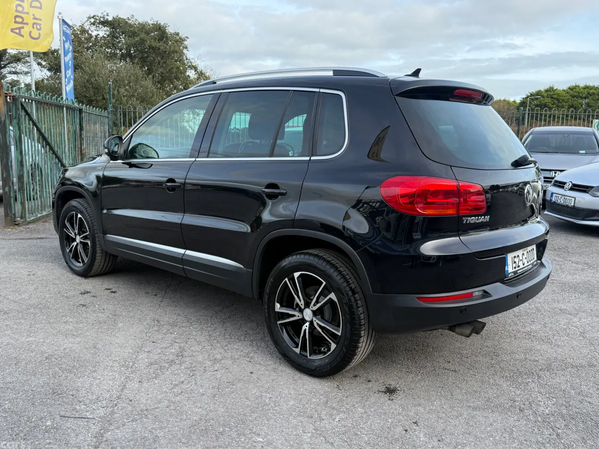 Volkswagen Tiguan SUV, Petrol, 2015, Black