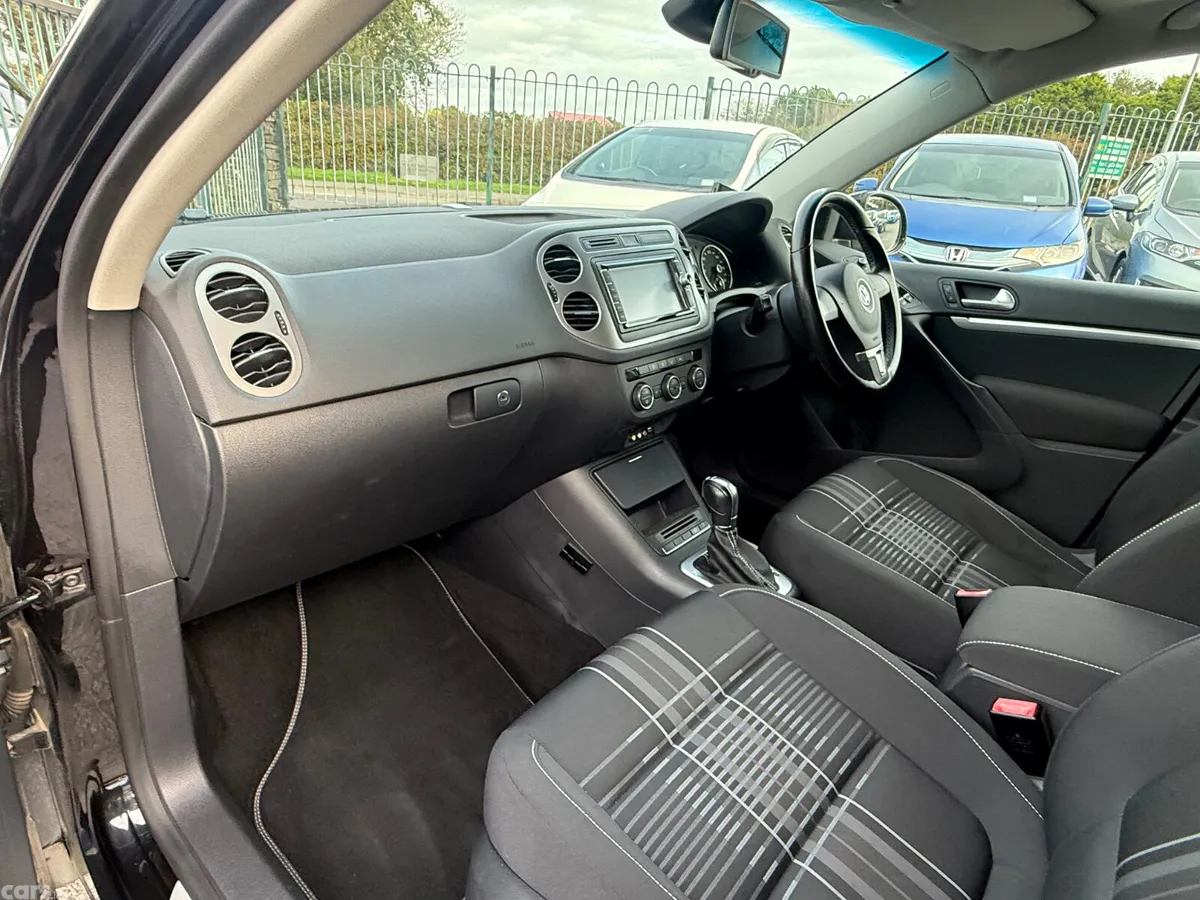 Volkswagen Tiguan SUV, Petrol, 2015, Black