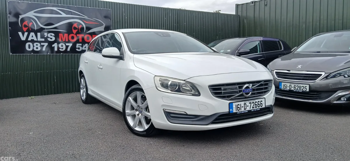 Volvo V60 Estate, Diesel, 2016, White