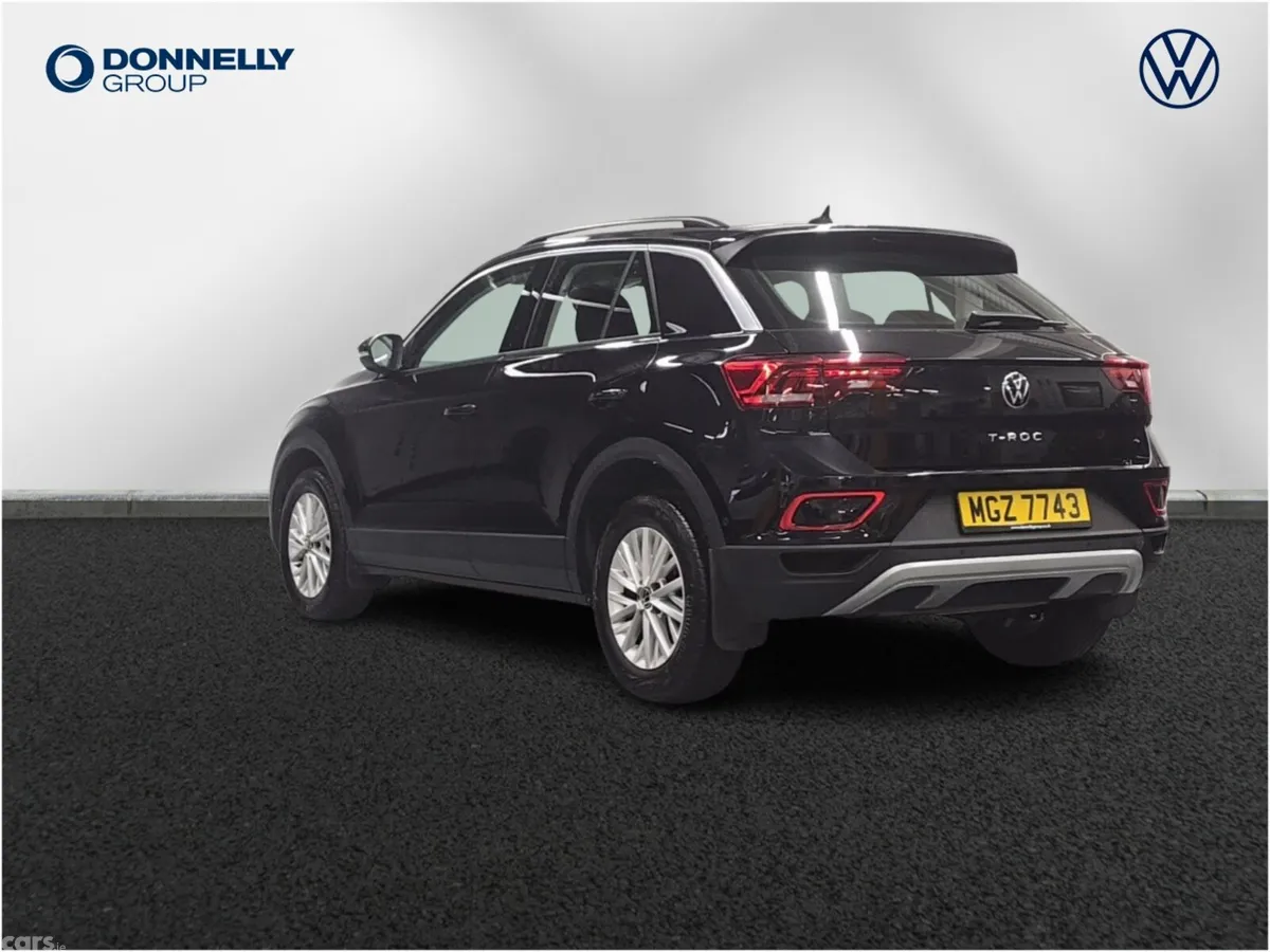 Volkswagen T-Roc Hatchback, Petrol, 2023, Black