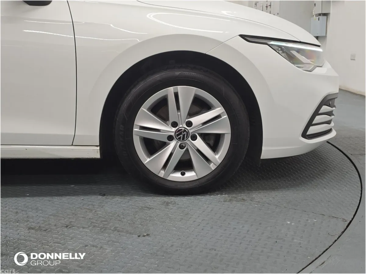 Volkswagen Golf Hatchback, Diesel, 2024, White