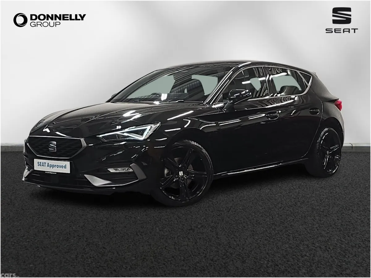 SEAT Leon Hatchback, Petrol, 2026, Black
