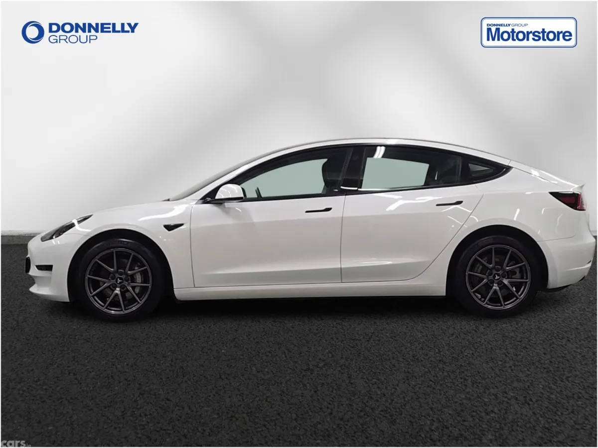 Tesla Model 3 Saloon, Electric, 2023, White