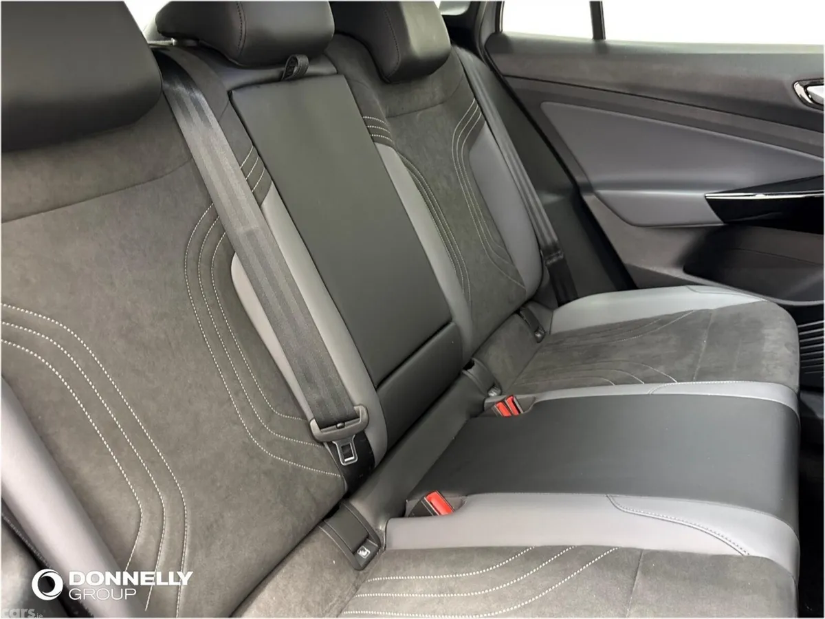 Volkswagen ID.4 Estate, Electric, 2025, Grey