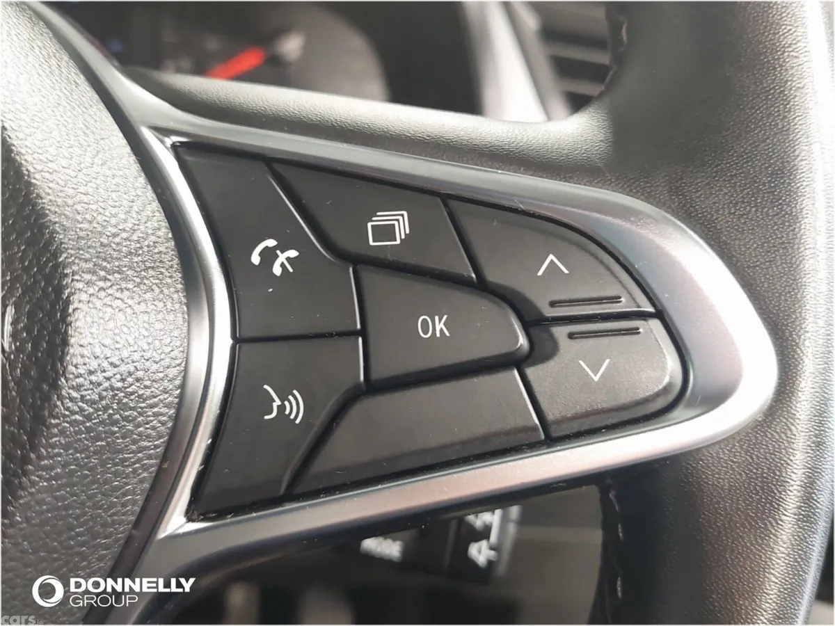Renault Captur Hatchback, Petrol, 2024, Grey