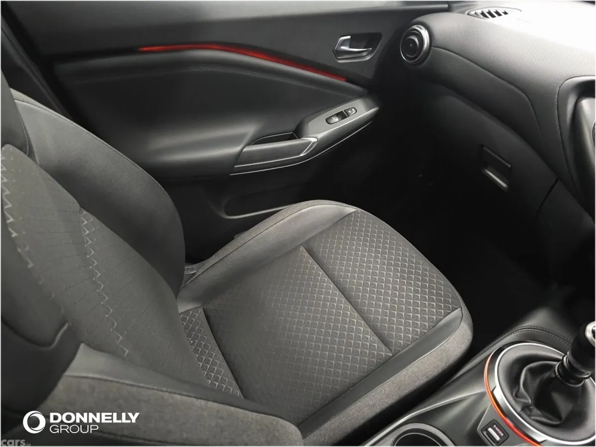 Nissan Juke Hatchback, Petrol, 2024, Grey