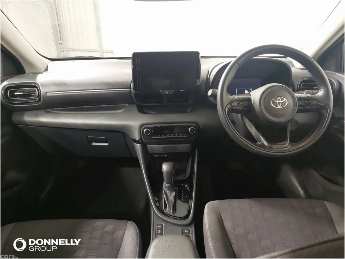 Toyota Yaris Hatchback, Petrol Hybrid, 2026, White