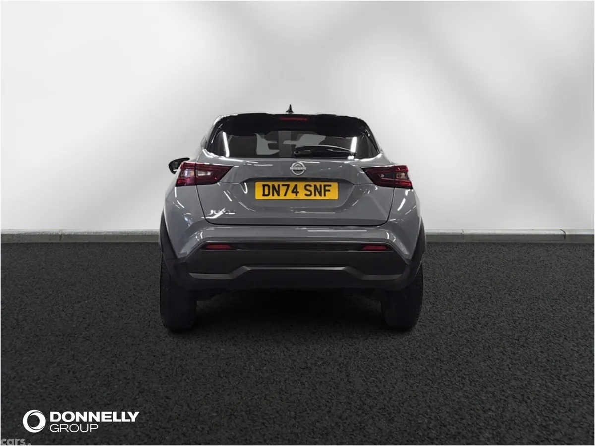 Nissan Juke Hatchback, Petrol, 2024, Grey