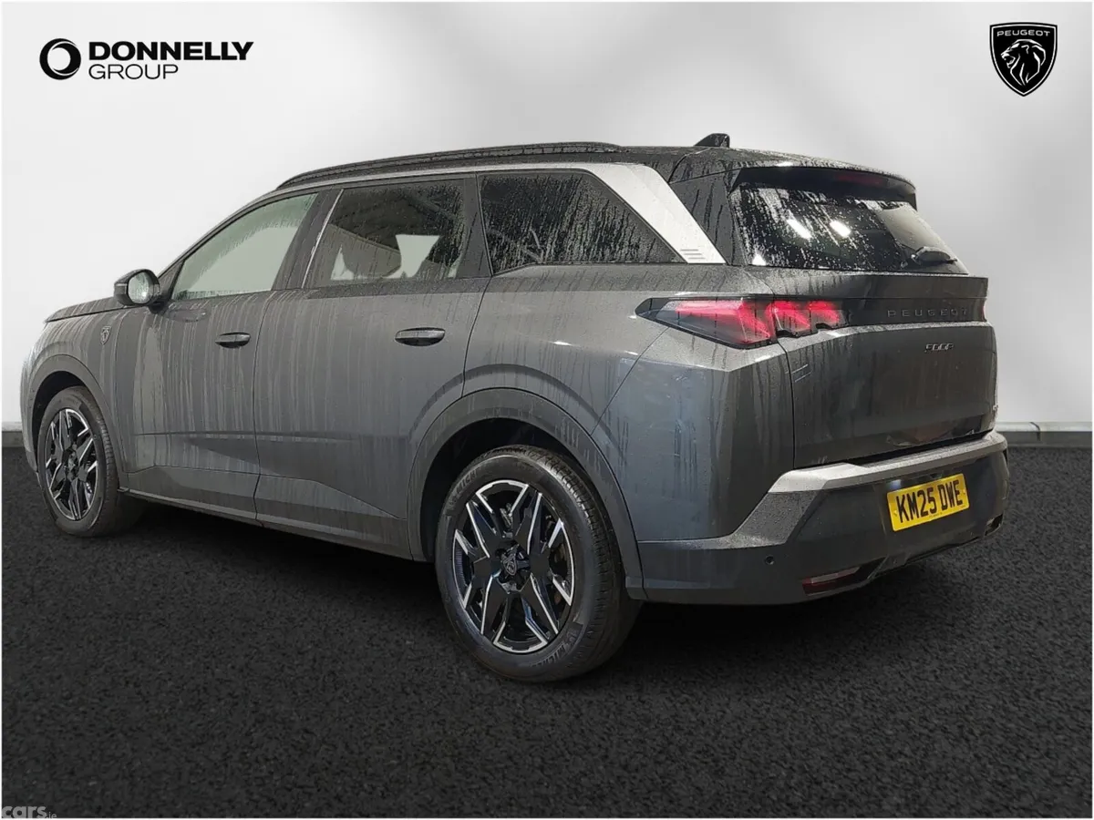 Peugeot 5008 SUV, Petrol, 2025, Grey