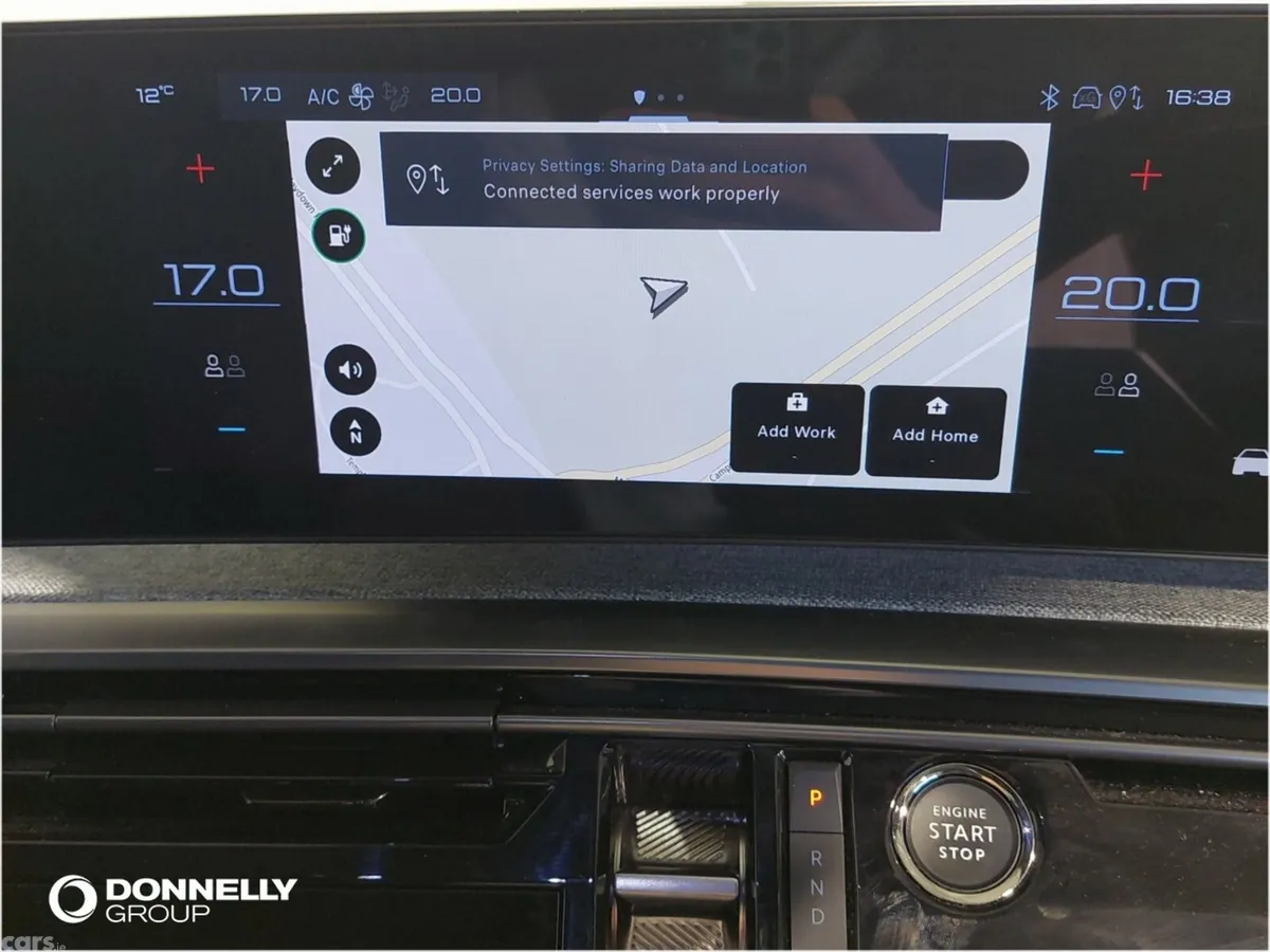 Peugeot 5008 SUV, Electric, 2025, Grey