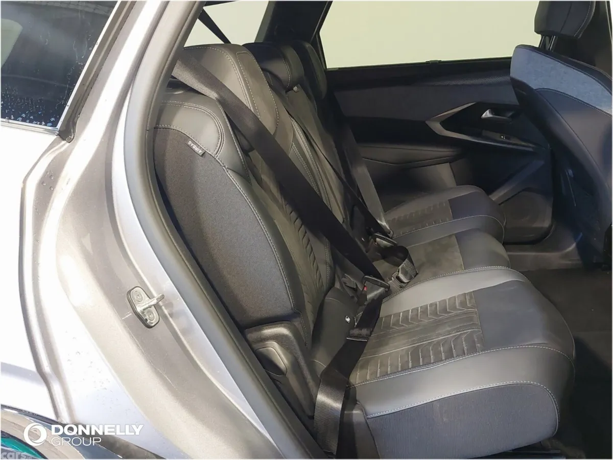 Peugeot 5008 SUV, Electric, 2025, Grey