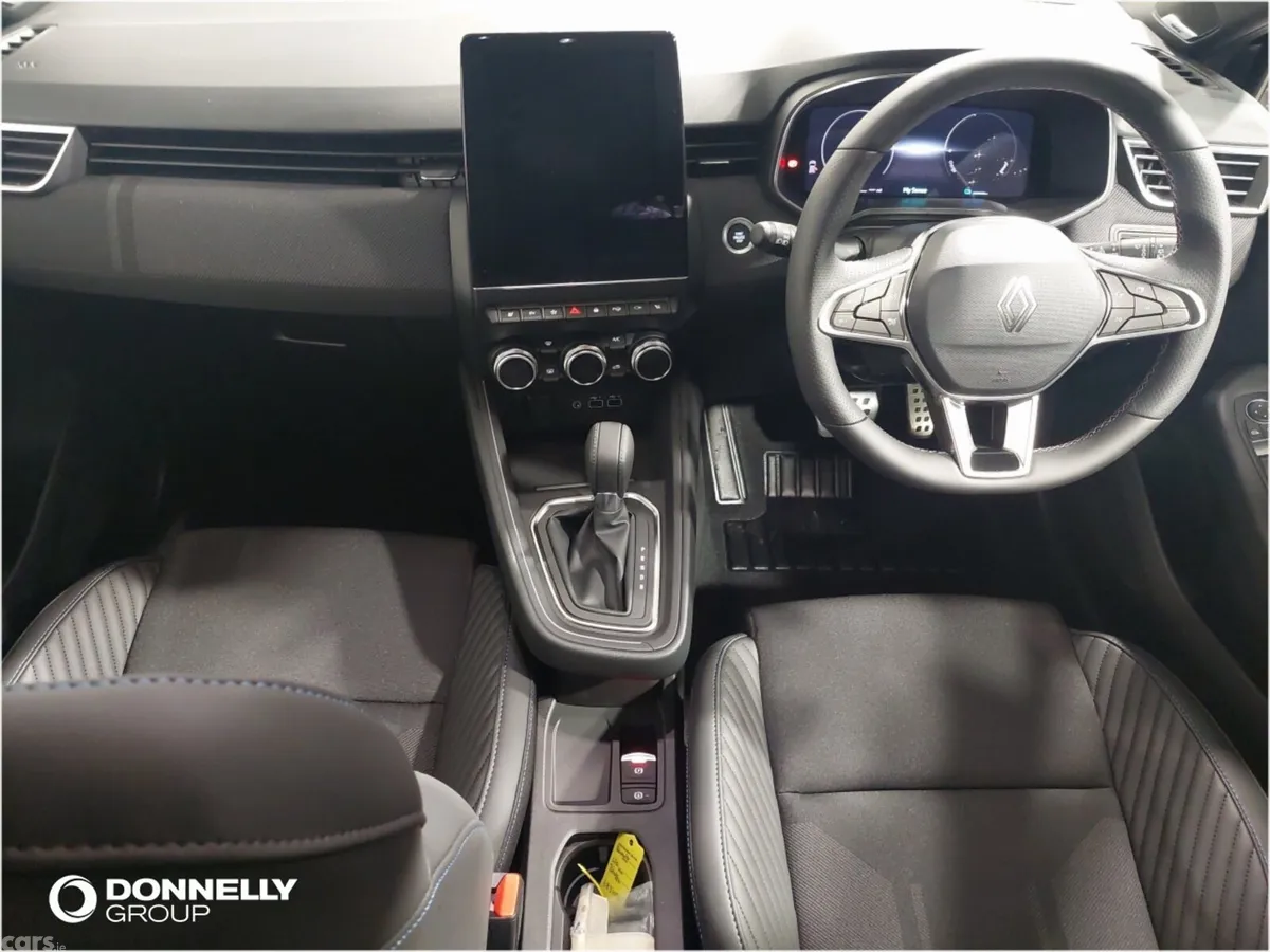 Renault Clio Hatchback, 2026, 