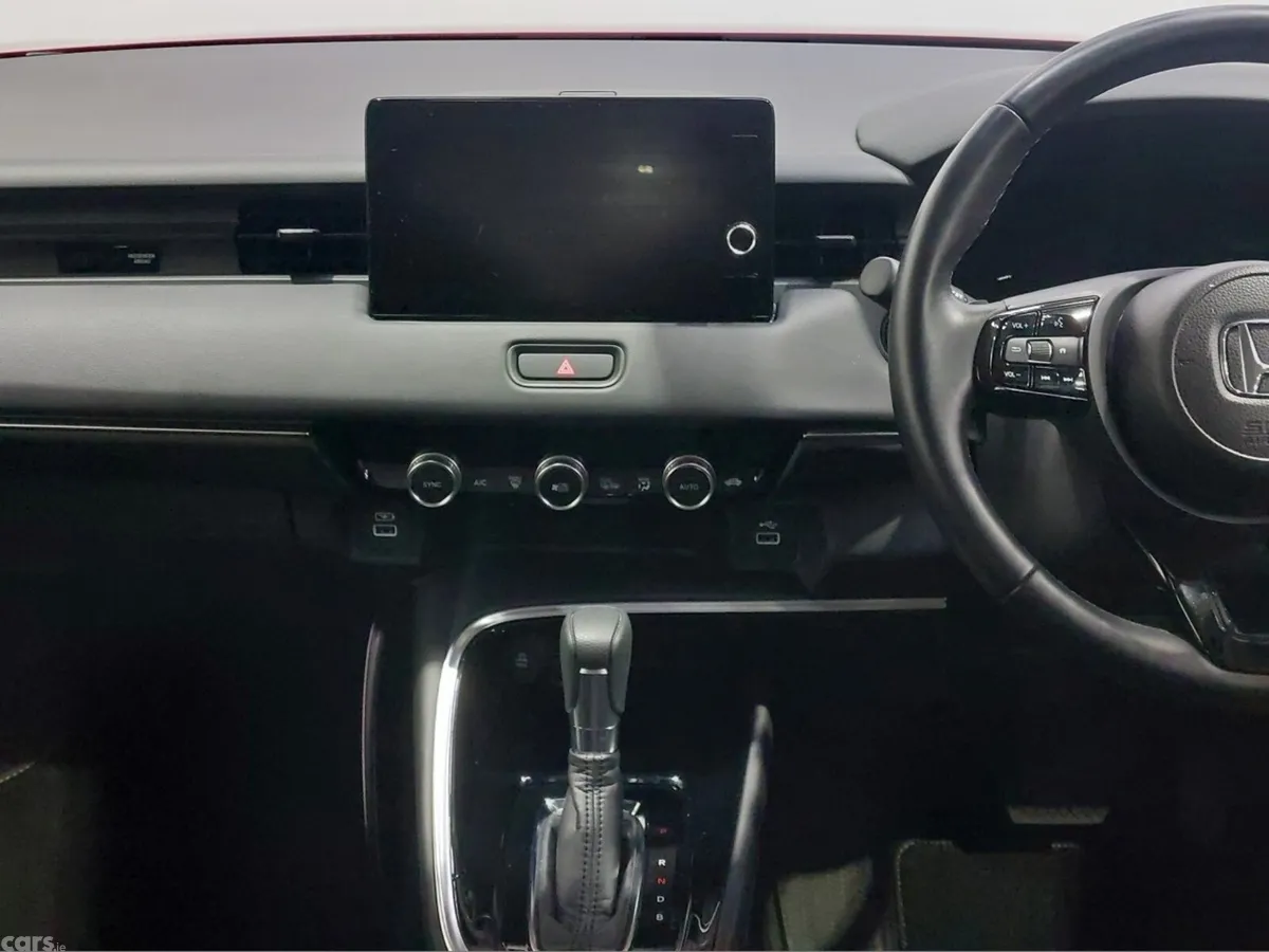 Honda HR-V Hatchback, Petrol Hybrid, 2023, Red