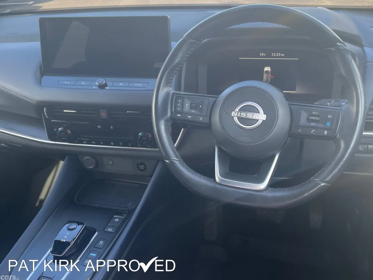 Nissan Qashqai Hatchback, Petrol Hybrid, 2023, Blue