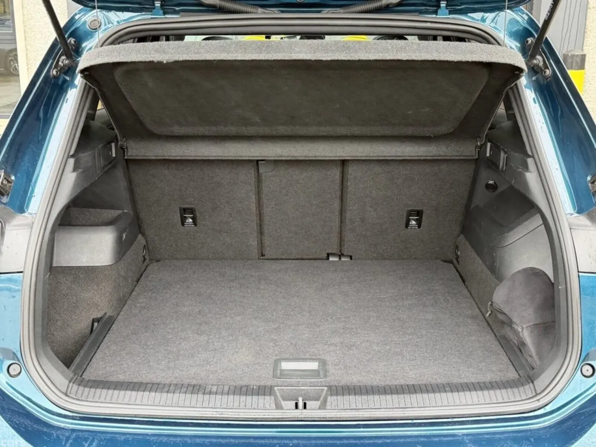 Volkswagen Tiguan SUV, Diesel, 2024, Blue