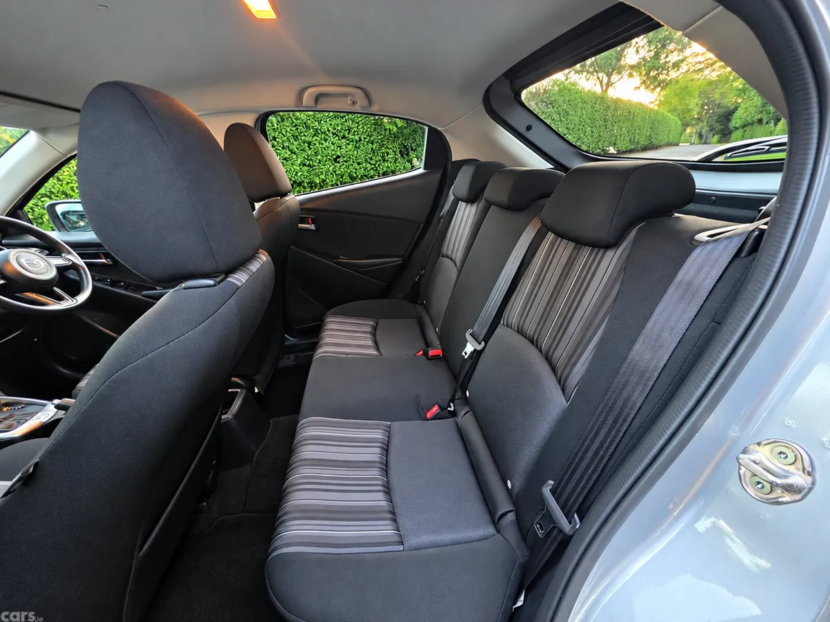 Mazda Mazda2 Hatchback, Petrol, 2021, Silver