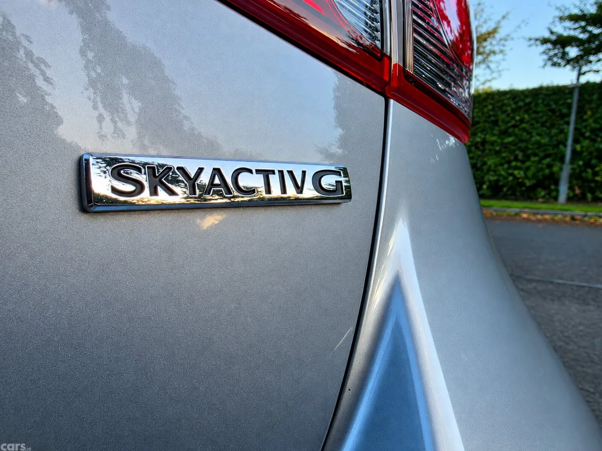 Mazda Mazda2 Hatchback, Petrol, 2021, Silver