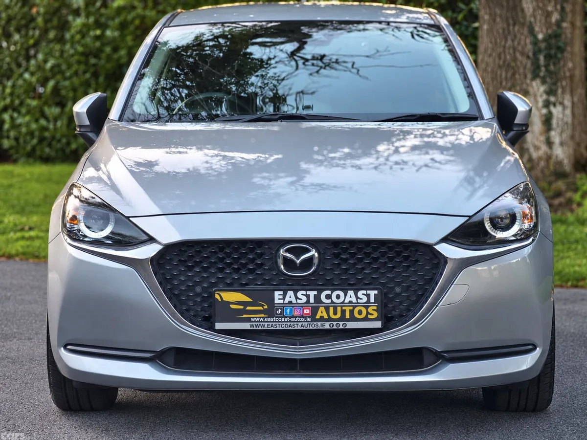 Mazda Mazda2 Hatchback, Petrol, 2021, Silver