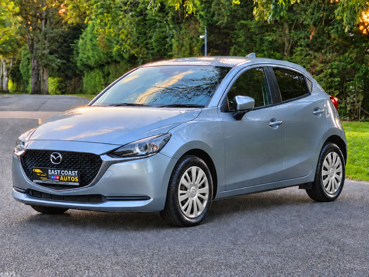 Mazda Mazda2 Hatchback, Petrol, 2021, Silver