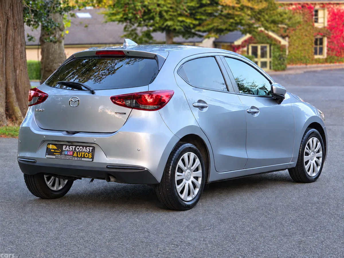 Mazda Mazda2 Hatchback, Petrol, 2021, Silver