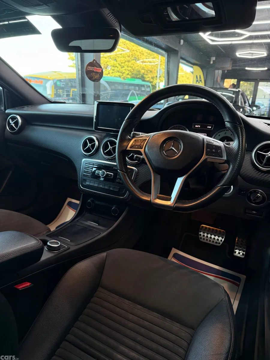 Mercedes-Benz A-Class Hatchback, Petrol, 2014, Black