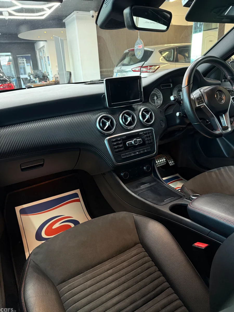 Mercedes-Benz A-Class Hatchback, Petrol, 2014, Black