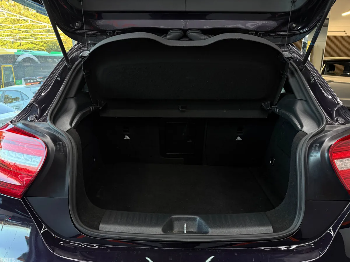 Mercedes-Benz A-Class Hatchback, Petrol, 2014, Black