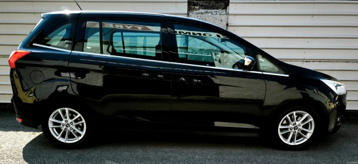 Ford Grand C-Max MPV, Diesel, 2015, Black