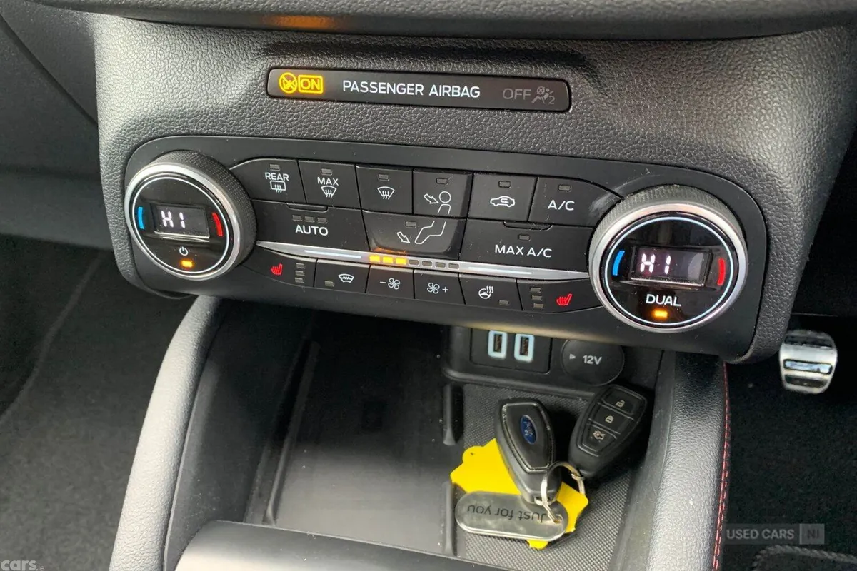 Ford Kuga SUV, Petrol, 2021, Red