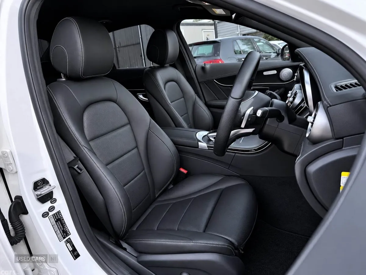 Mercedes-Benz C-Class , Petrol, 2014, White