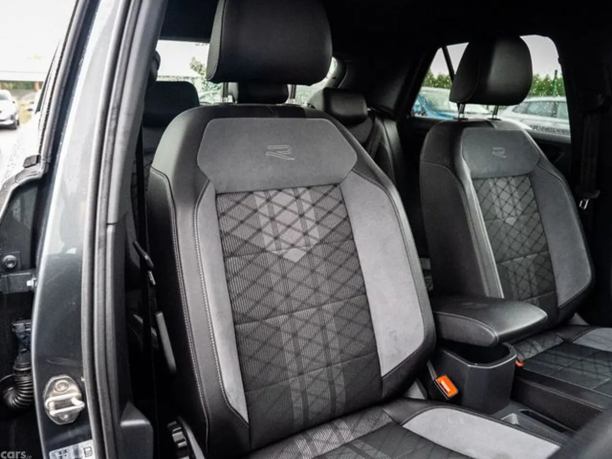 Volkswagen T-Roc Estate, Petrol, 2023, Grey