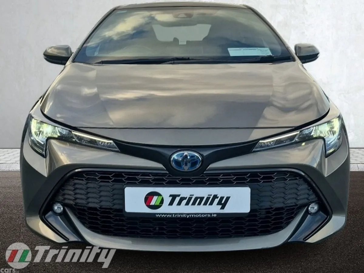 Toyota Corolla Hatchback, Petrol Hybrid, 2023, Green