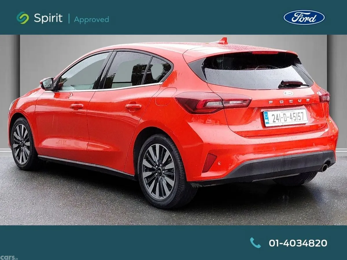 Ford Focus Hatchback, Petrol, 2024, Red