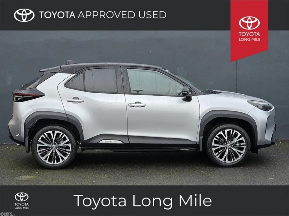 Toyota Yaris Cross SUV, Petrol Hybrid, 2023, Grey