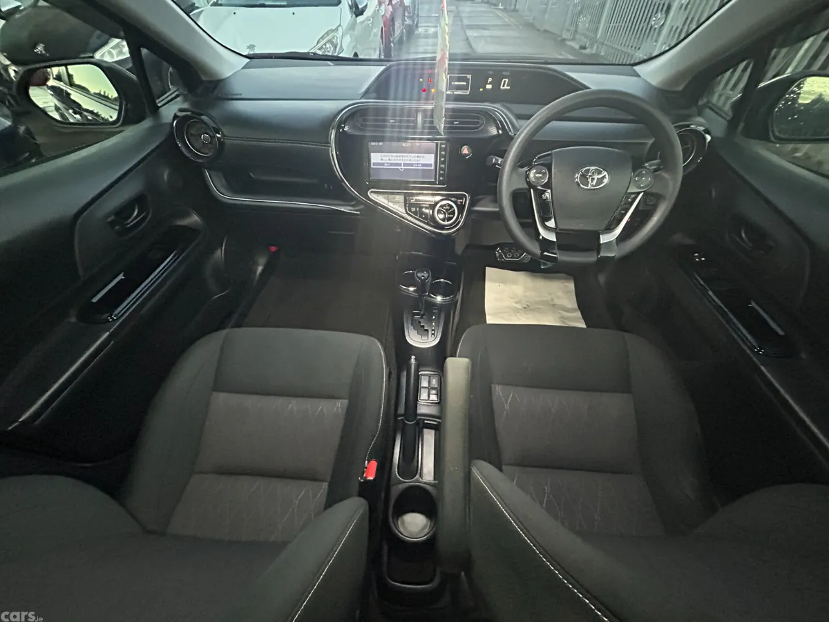 Toyota Aqua Hatchback, Petrol Hybrid, 2019, Black