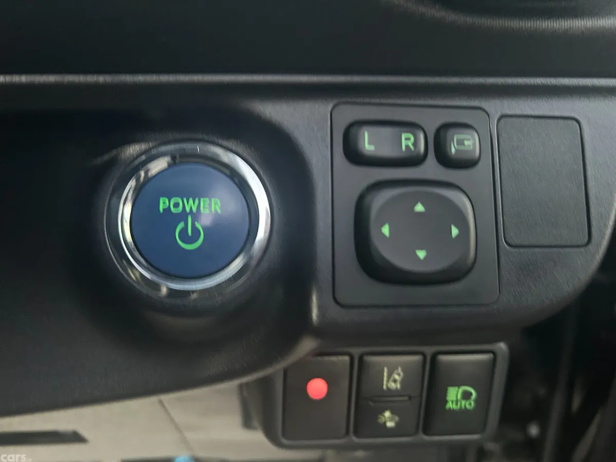 Toyota Aqua Hatchback, Petrol Hybrid, 2019, Black