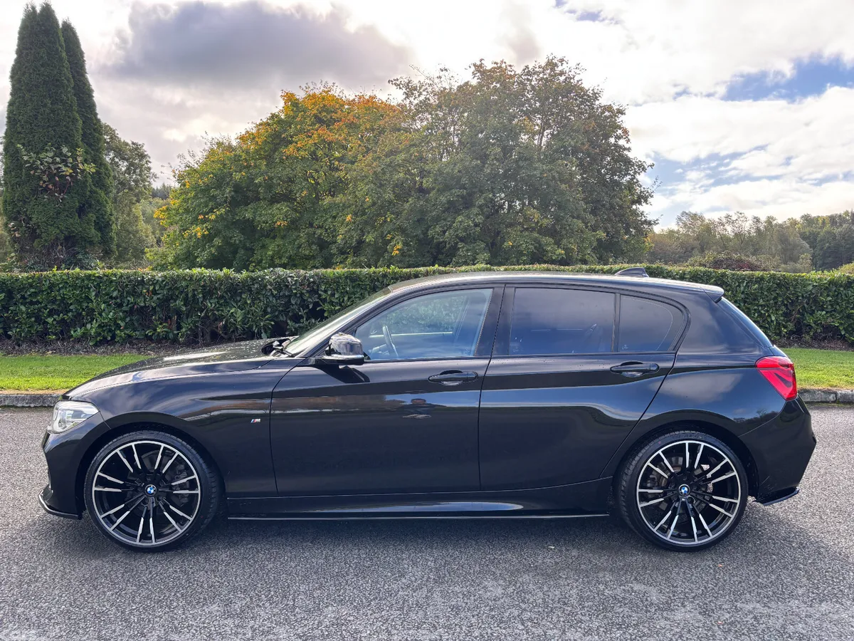 BMW 1-Series Hatchback, Diesel, 2017, Black