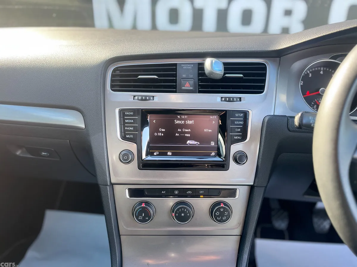 Volkswagen Golf Hatchback, Petrol, 2013, Silver