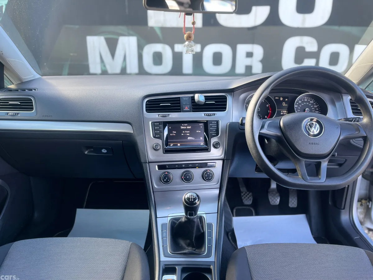 Volkswagen Golf Hatchback, Petrol, 2013, Silver