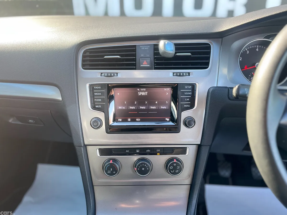 Volkswagen Golf Hatchback, Petrol, 2013, Silver