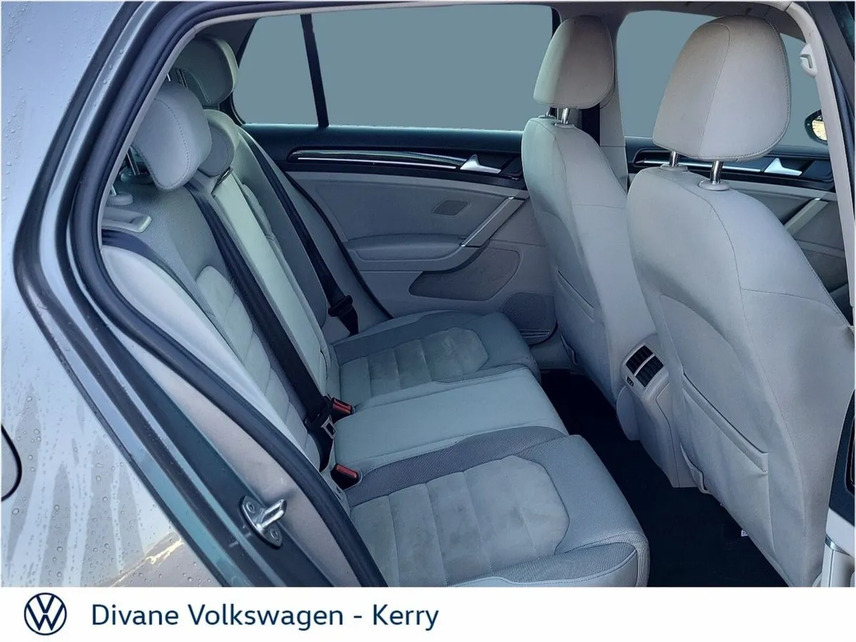 Volkswagen Golf Hatchback, Diesel, 2016, Grey