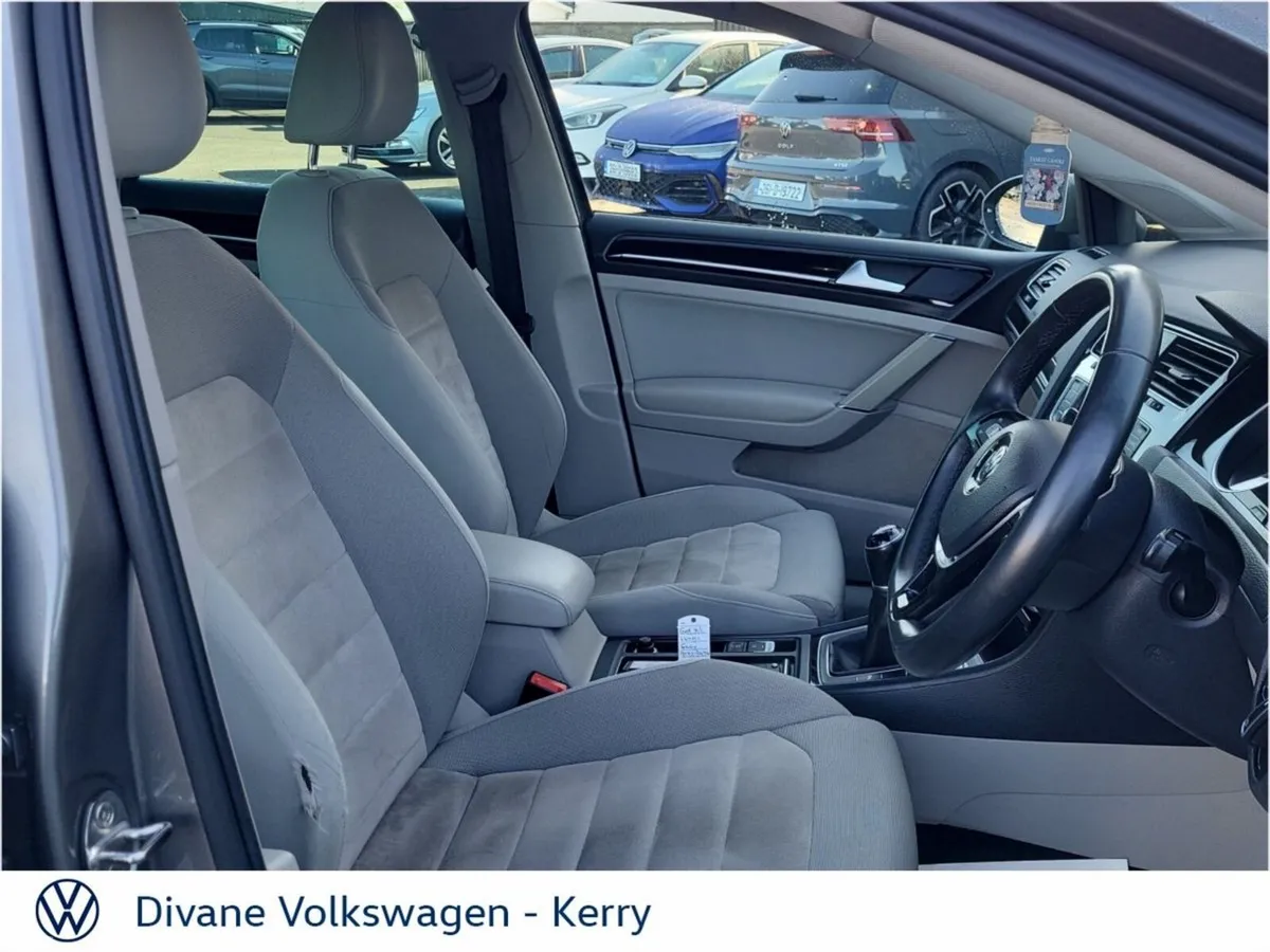 Volkswagen Golf Hatchback, Diesel, 2016, Grey