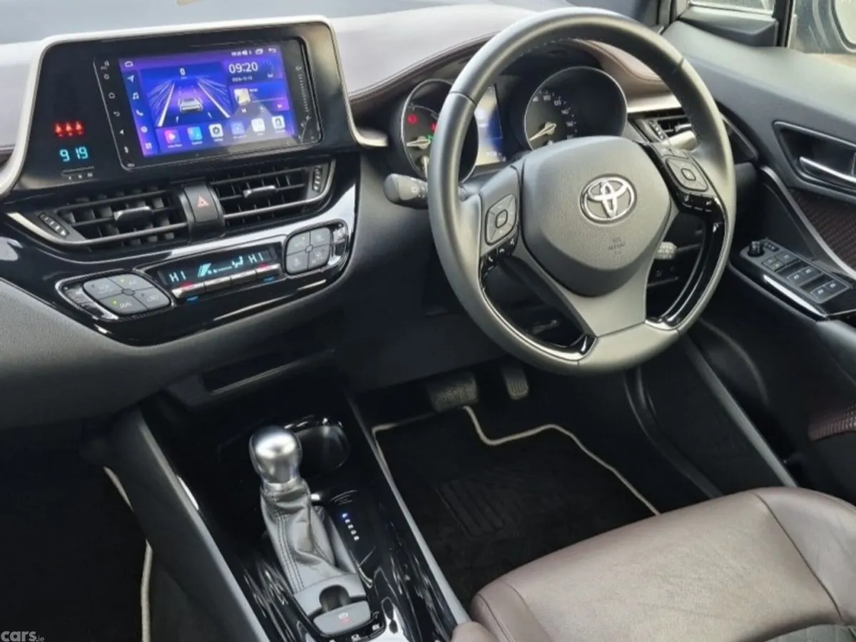 Toyota C-HR SUV, Petrol Hybrid, 2018, Grey