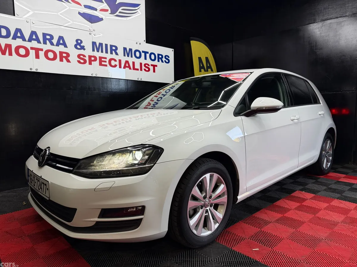 Volkswagen Golf Hatchback, Petrol, 2016, White