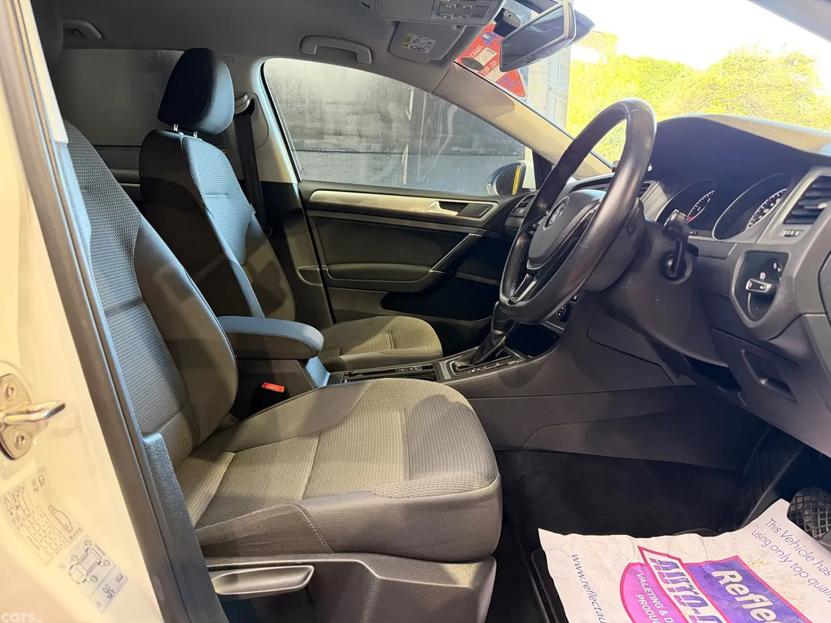 Volkswagen Golf Hatchback, Petrol, 2016, White