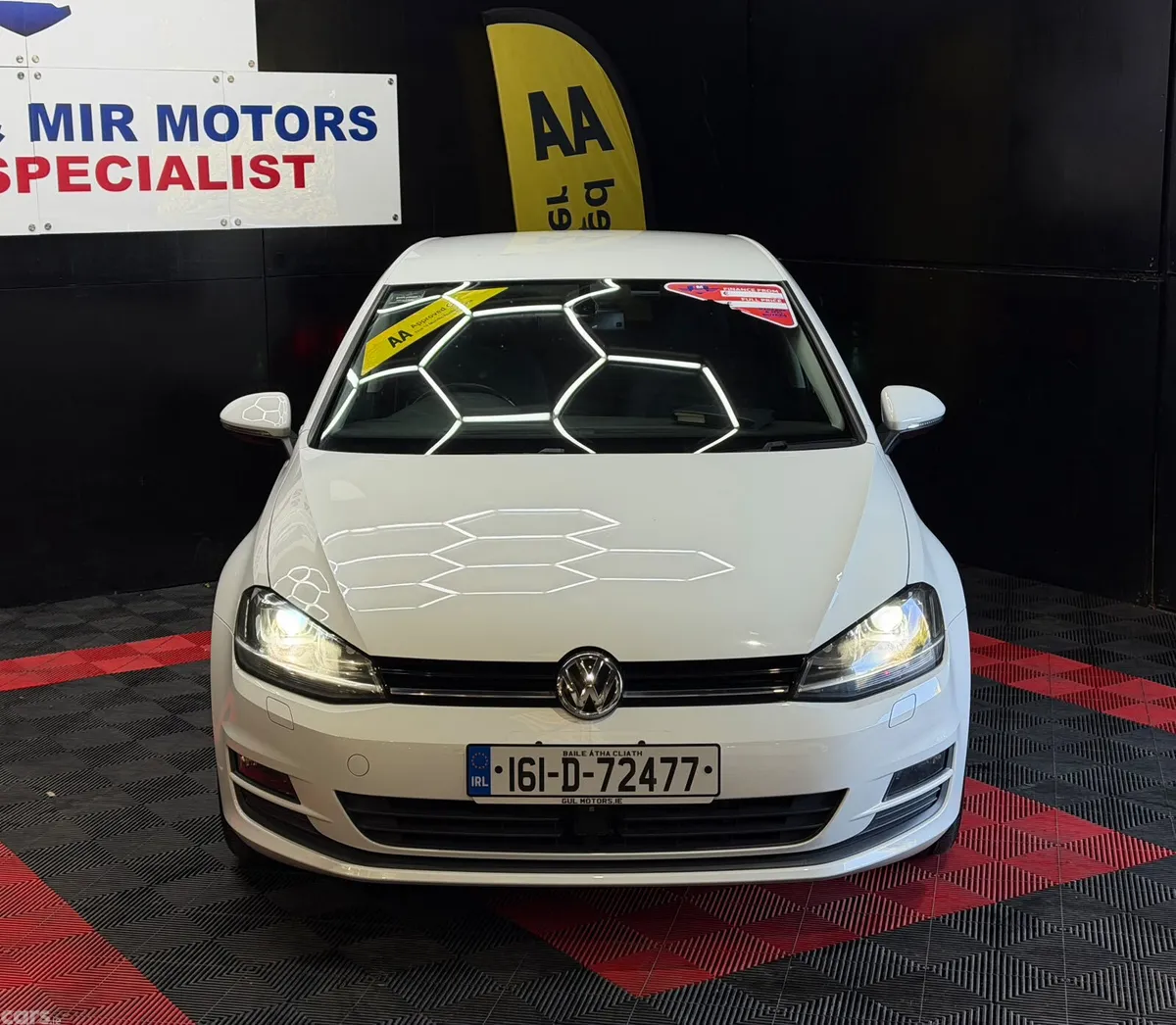 Volkswagen Golf Hatchback, Petrol, 2016, White