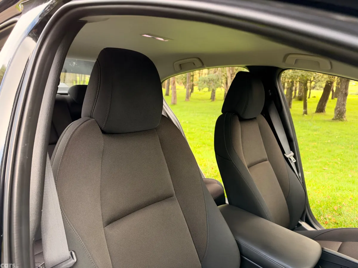 Mazda Mazda3 Saloon, Diesel, 2019, Black